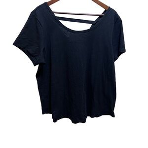 Kismet Black Scoop Neck Tshirt Size XL NWT